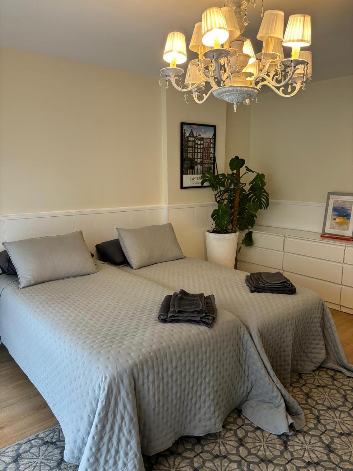 Espectacular Vivienda Junto A La Playa Y Paseo Maritimo En อัลเมรีอา ภายนอก รูปภาพ